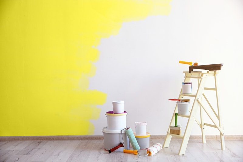 покрасить стены водоэмульсионной краской 